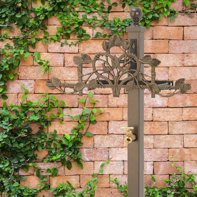 Vine & Trellis Hose Station, , alternate image number null