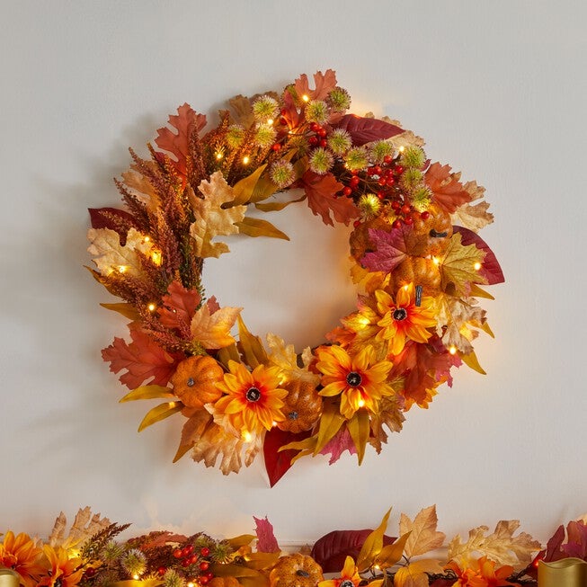 Pre-Lit Harvest Daisy Wreath, DAISY, hi-res image number null