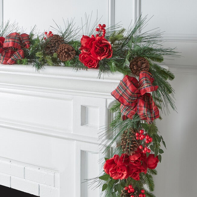 Bellmead Holiday Garland, MULTI, hi-res image number 0