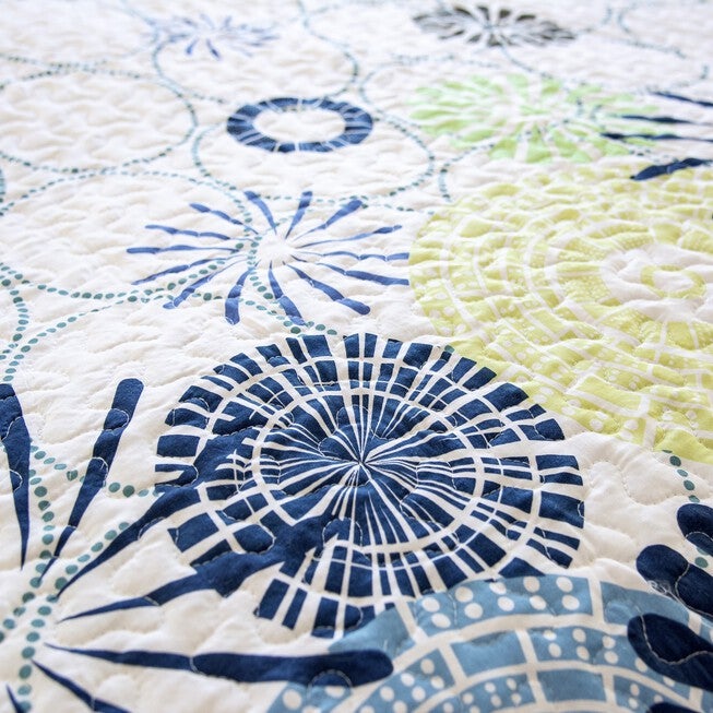 Rachel Oversized Geometric Floral Quilt Set, , alternate image number null
