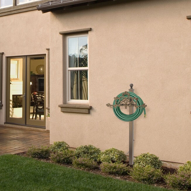 Vine & Trellis Hose Station, , alternate image number null