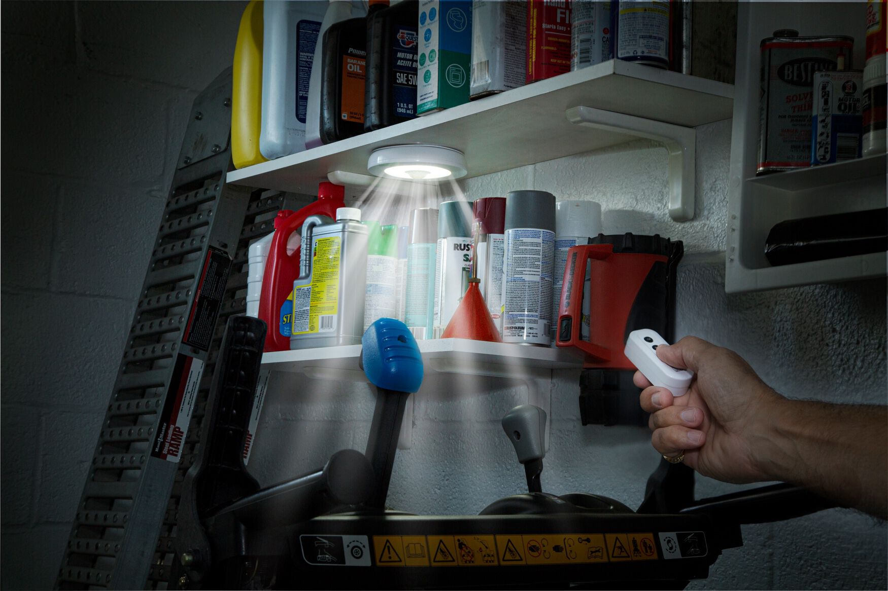 Sensorbrite&trade; Over Lite Ultra, WHITE, on-hover image number 1