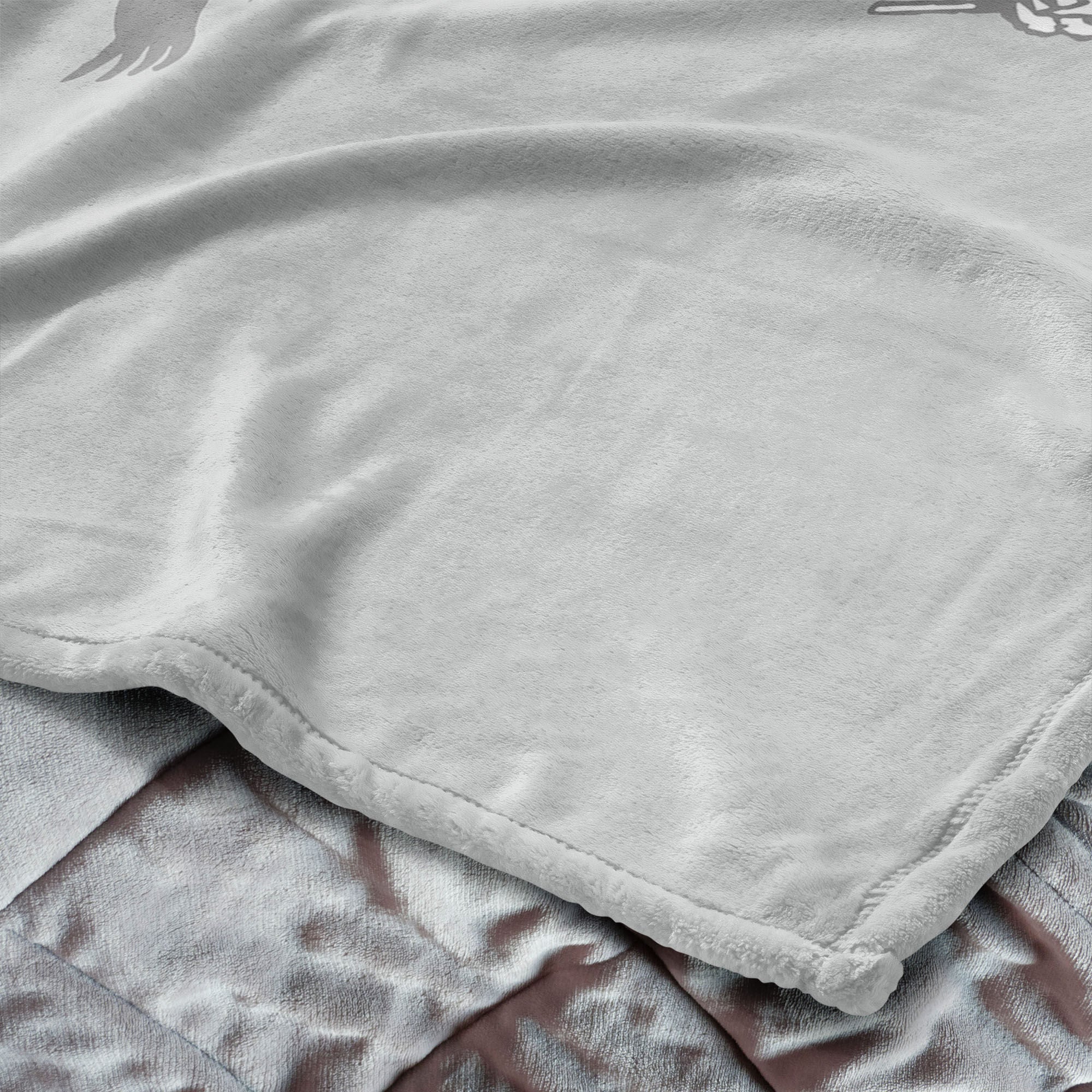 Warner Bros. Where the Wild Things Are King of All Silk Touch Throw Blanket 50x60 Inches, GRAY, alternate image number 4