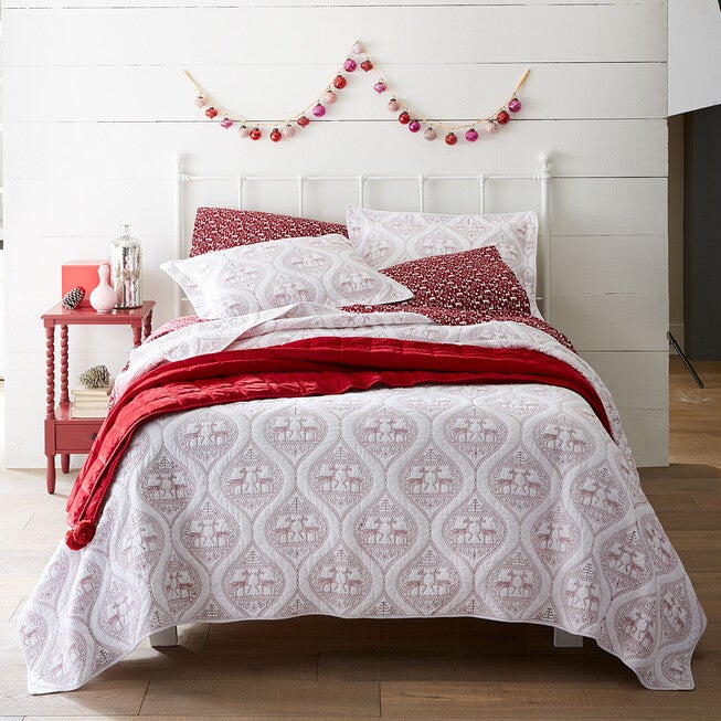 Embroidered Reindeer Christmas Quilt, RED, hi-res image number 0