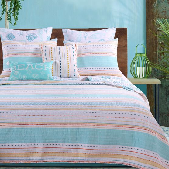 Pacifica Aqua Quilt Set By Barefoot Bungalow Plus Size Quilts