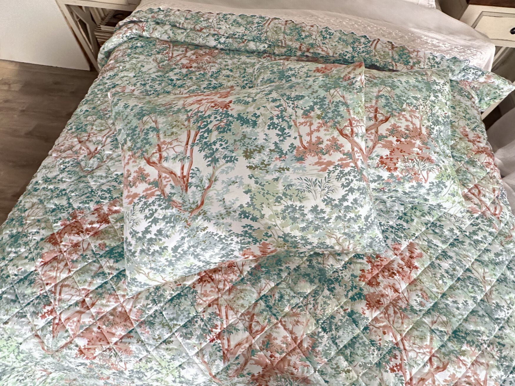 Foliage Bedspread, , alternate image number 2