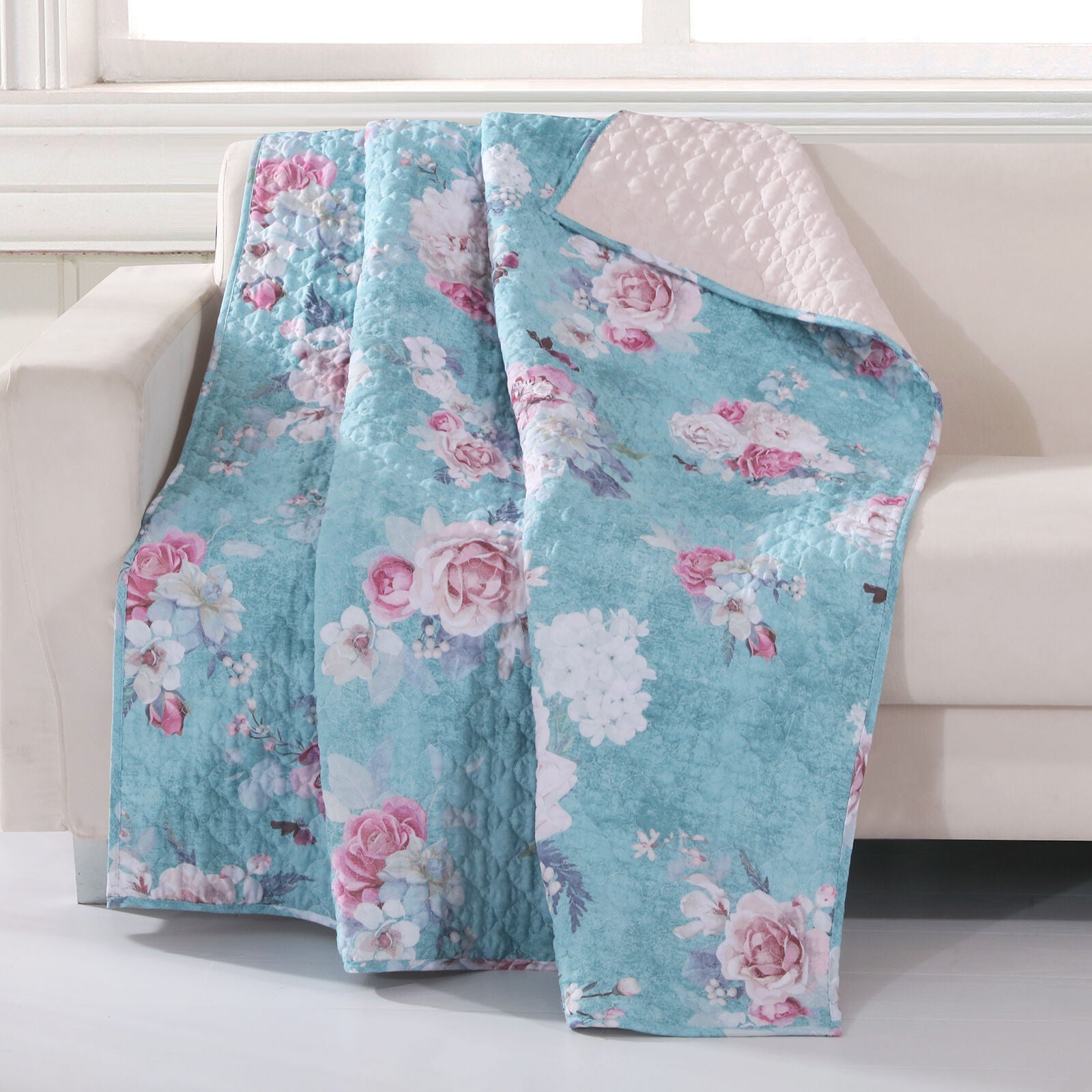 Avril Pastel Roses Quilted Throw Blanket, TURQUOISE BLUE, hi-res image number 0