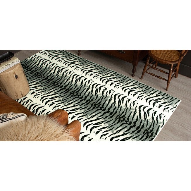 Tiger Skin Area Rug, , alternate image number null