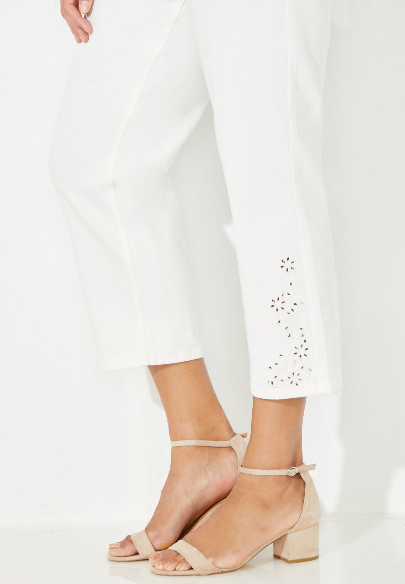 Eyelet Hem Straight Leg Capri, , alternate image number 2