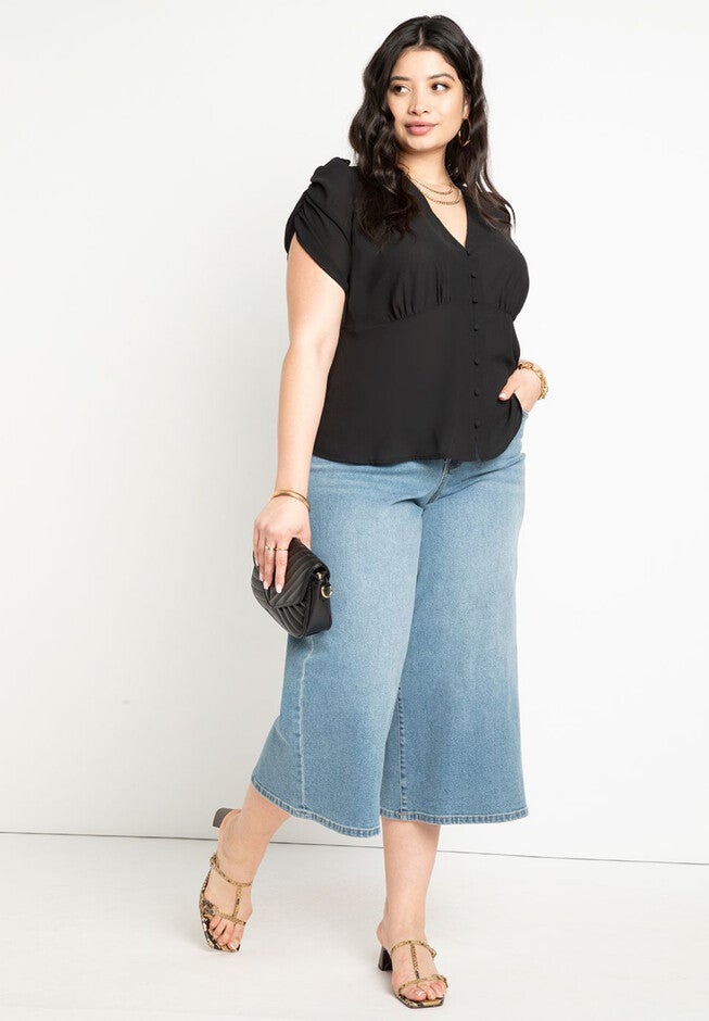 V Neck Flat Peplum With Shirred Sleeve, , alternate image number null