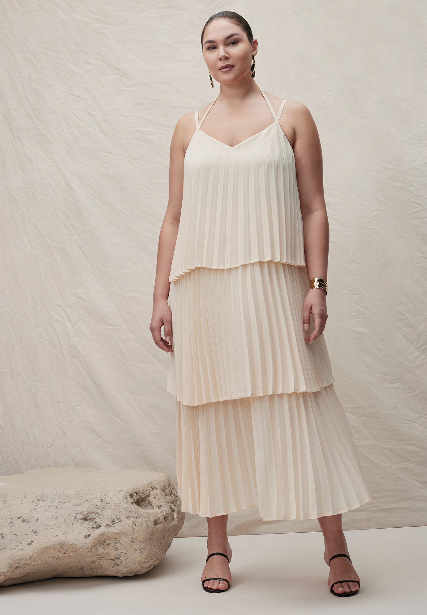 Luxe Perfection Emerald Green Pleated Tiered Backless Maxi Dress