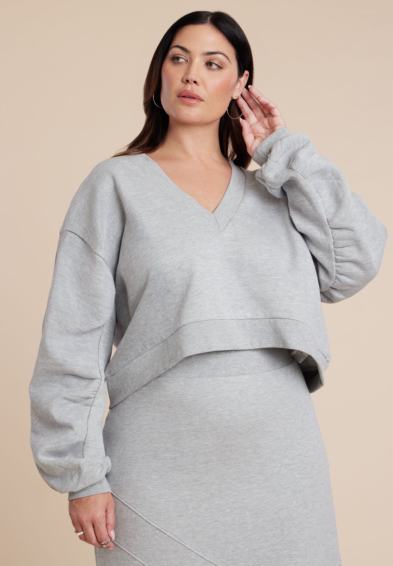 Rounded Sleeve Sweatshirt