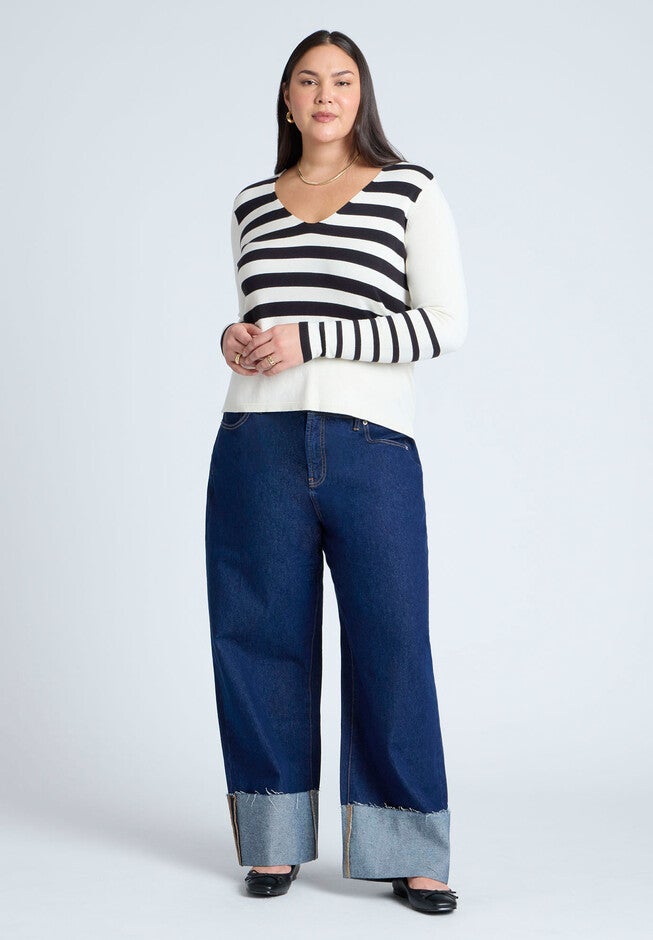 Abstract Striped Sweater, BLACK WHITE STRIPE, alternate image number null