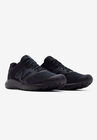 520v7 Running Shoes, BLACK, hi-res image number null