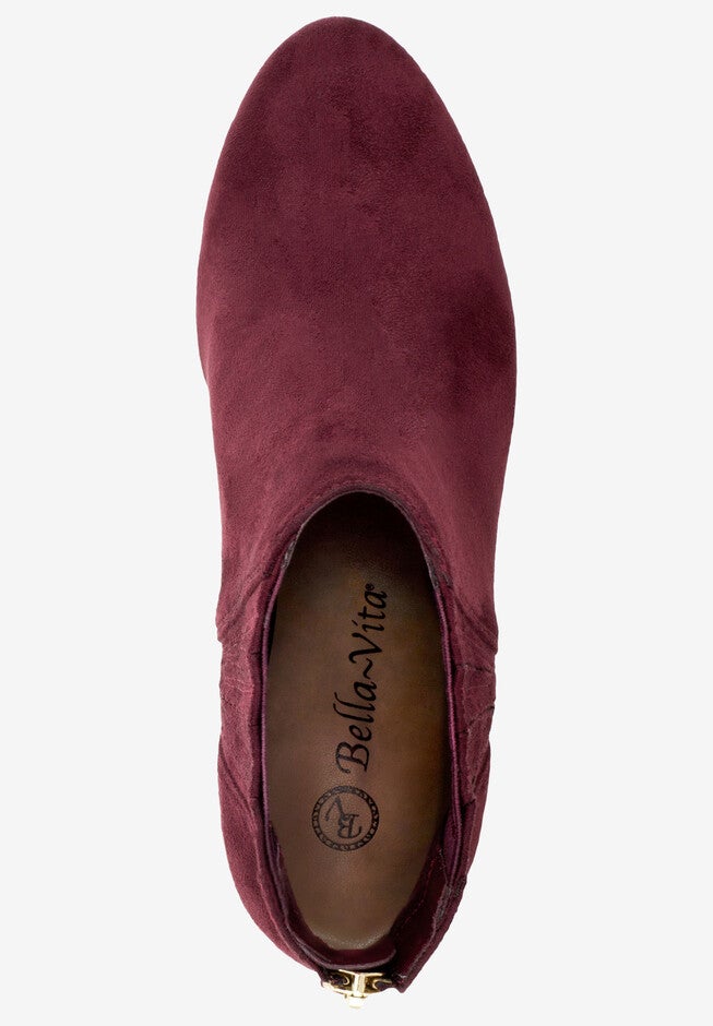 Nella II Bootie , , alternate image number null