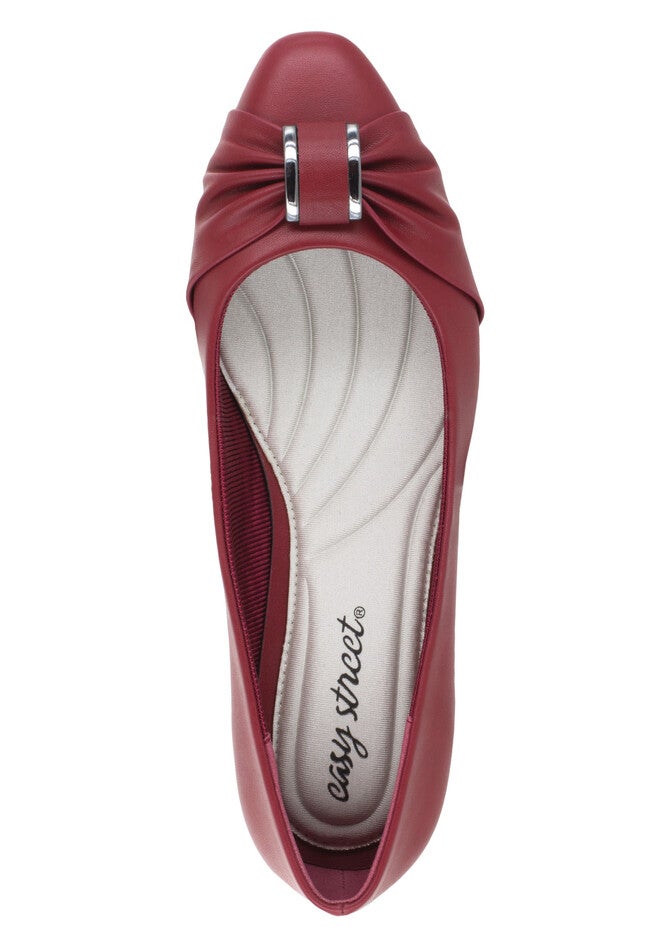 Eloise Pumps by Easy Street®, , alternate image number 4