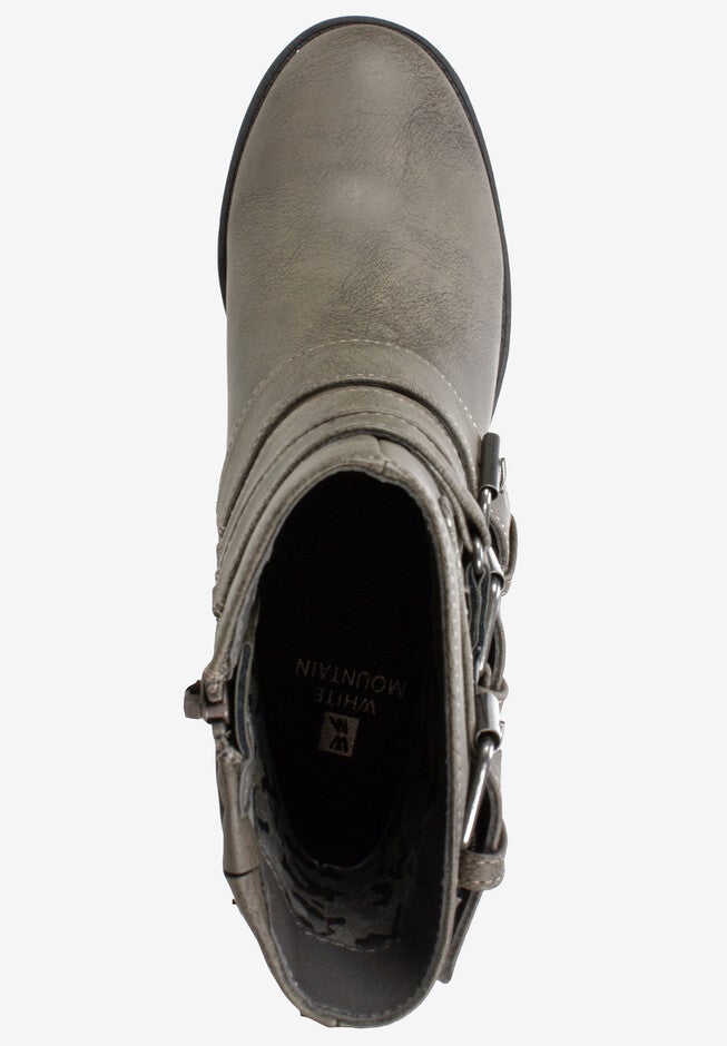 Major Bootie by White Mountain, , alternate image number null
