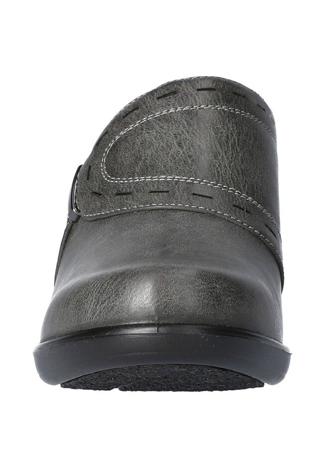 Cynthia Slide , , alternate image number 4