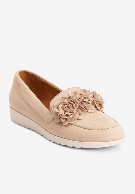 The Aubriele Flat , LIGHT TAN, hi-res image number null