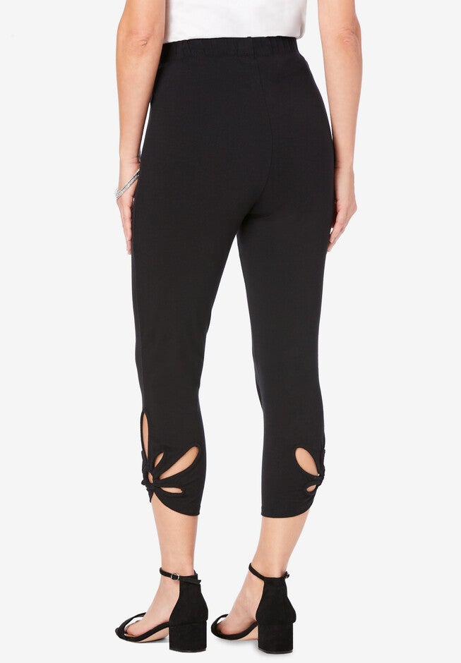 Cutout Capri Essential Leggings, , on-hover image number null