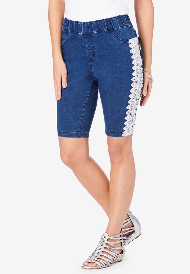 Lace-Trim No-Gap Shorts, WHITE VINE LACE, hi-res image number 0