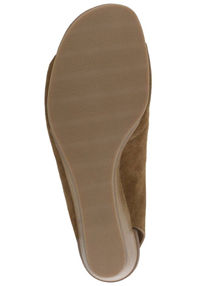 Ingrid Sandals by Bella Vita®, , alternate image number 2