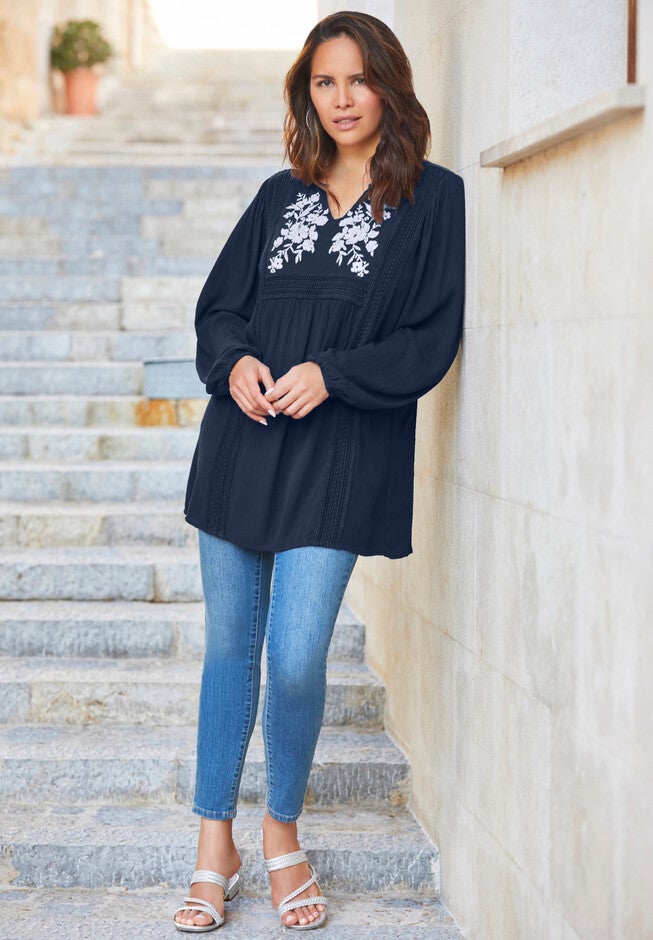 Embroidered Crinkle Top, , alternate image number null
