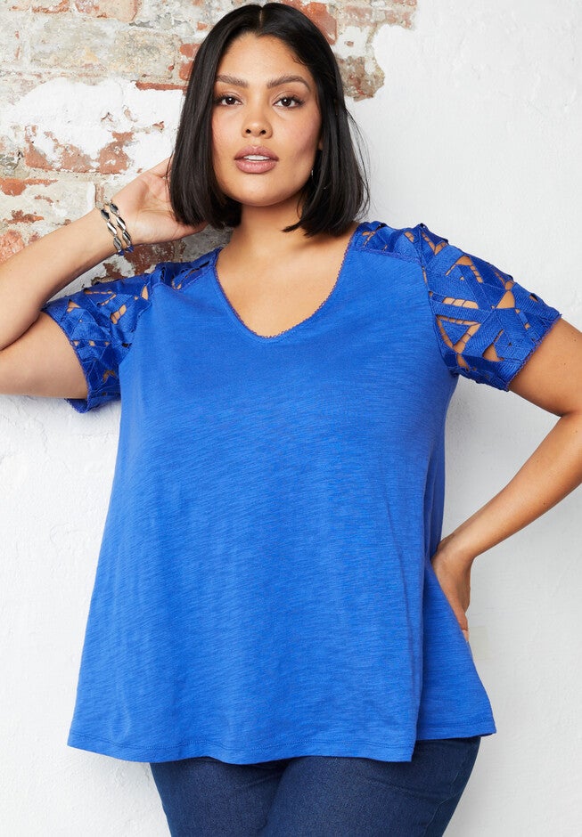 Crochet-Sleeve V-Neck One + Only Tee, SAPPHIRE MEDALLION OPENWORK, hi-res image number null