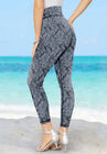 Performance Capri Legging, , alternate image number null