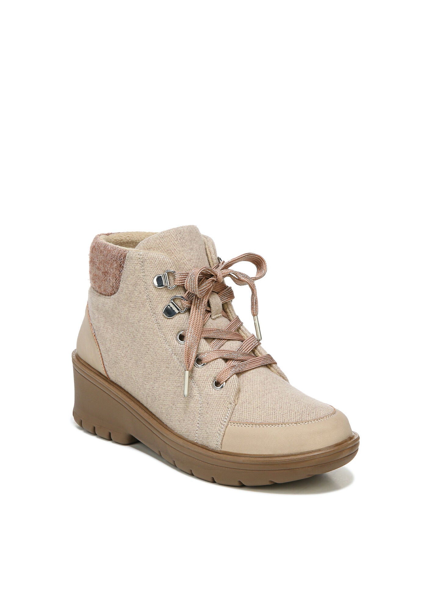 Skechers 2024 outlet brooklyn