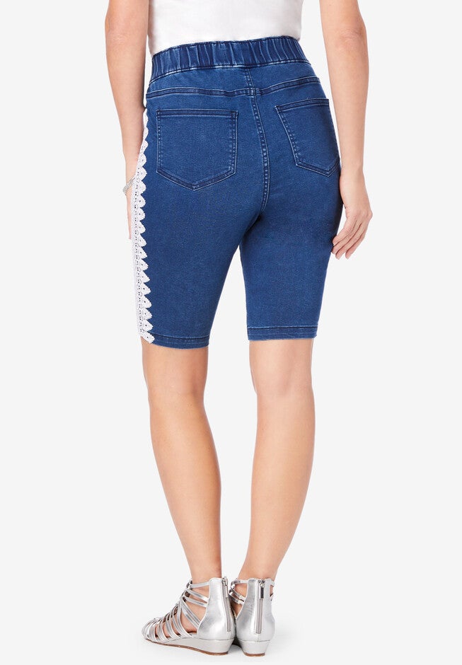 Lace-Trim No-Gap Shorts, , on-hover image number 1