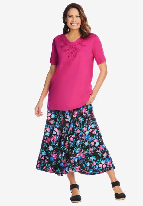 Embroidered V-Neck Tee, , alternate image number null