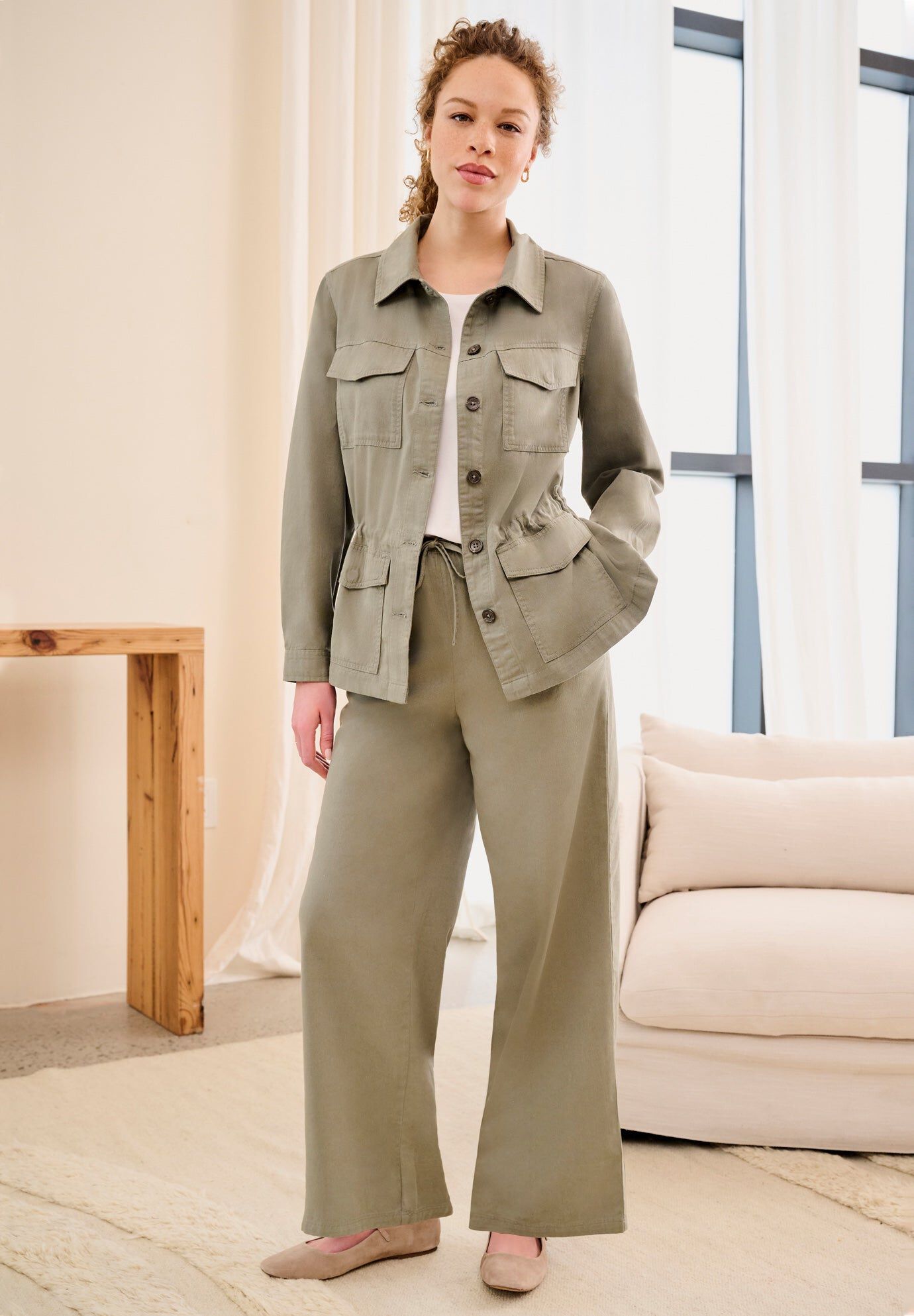 Drapey Wide Leg Elastic Waist Pant, DESERT GREEN, hi-res image number 0