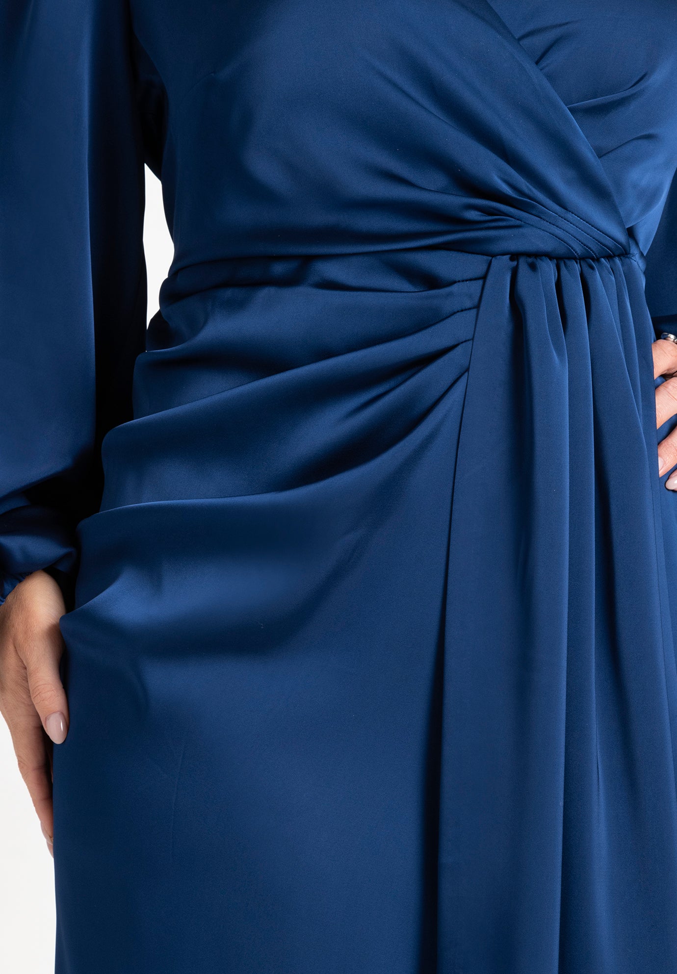 Satin Puff Sleeve Pleated Dress image number 3
