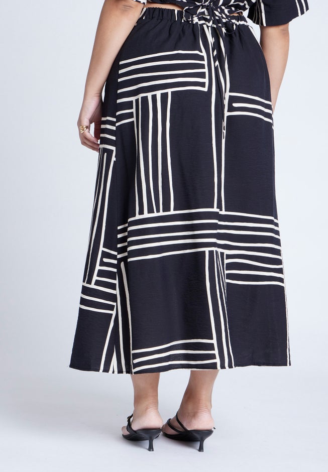 Wrapover Printed Skirt image number 3