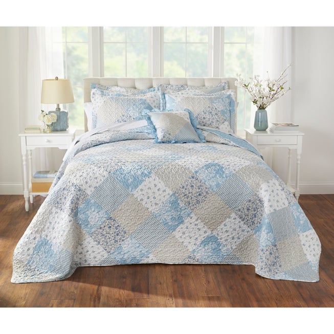 Patchwork Bedspread image number 0