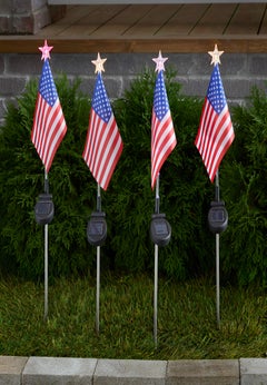 Set Of 4 Pre-Lit Solar Flags