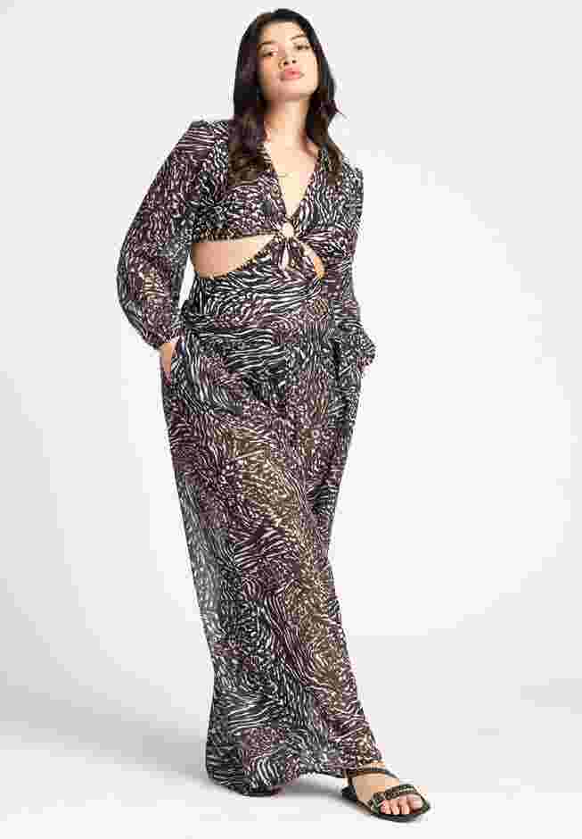 Front Cut Out Mix Media One Piece image number 3