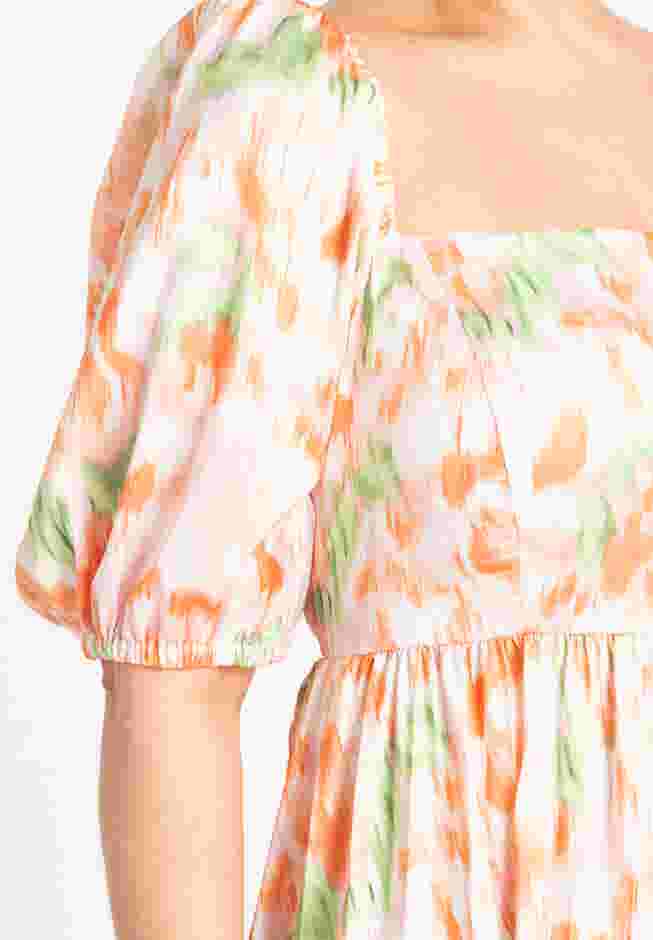 Puff Sleeve Pleated Maxi Dress image number 4