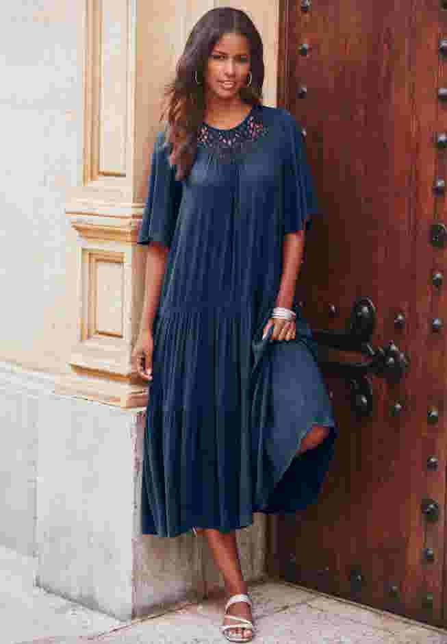 Hand-Crinkled Crochet Neck Dress image number 3