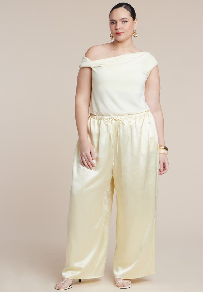 Asym Twist Sleeve Top image number 1