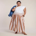 Poplin Maxi Skirt With Side Slits image number 4