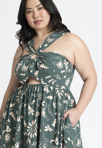Crossing Straps Flare Maxi Dress image number null