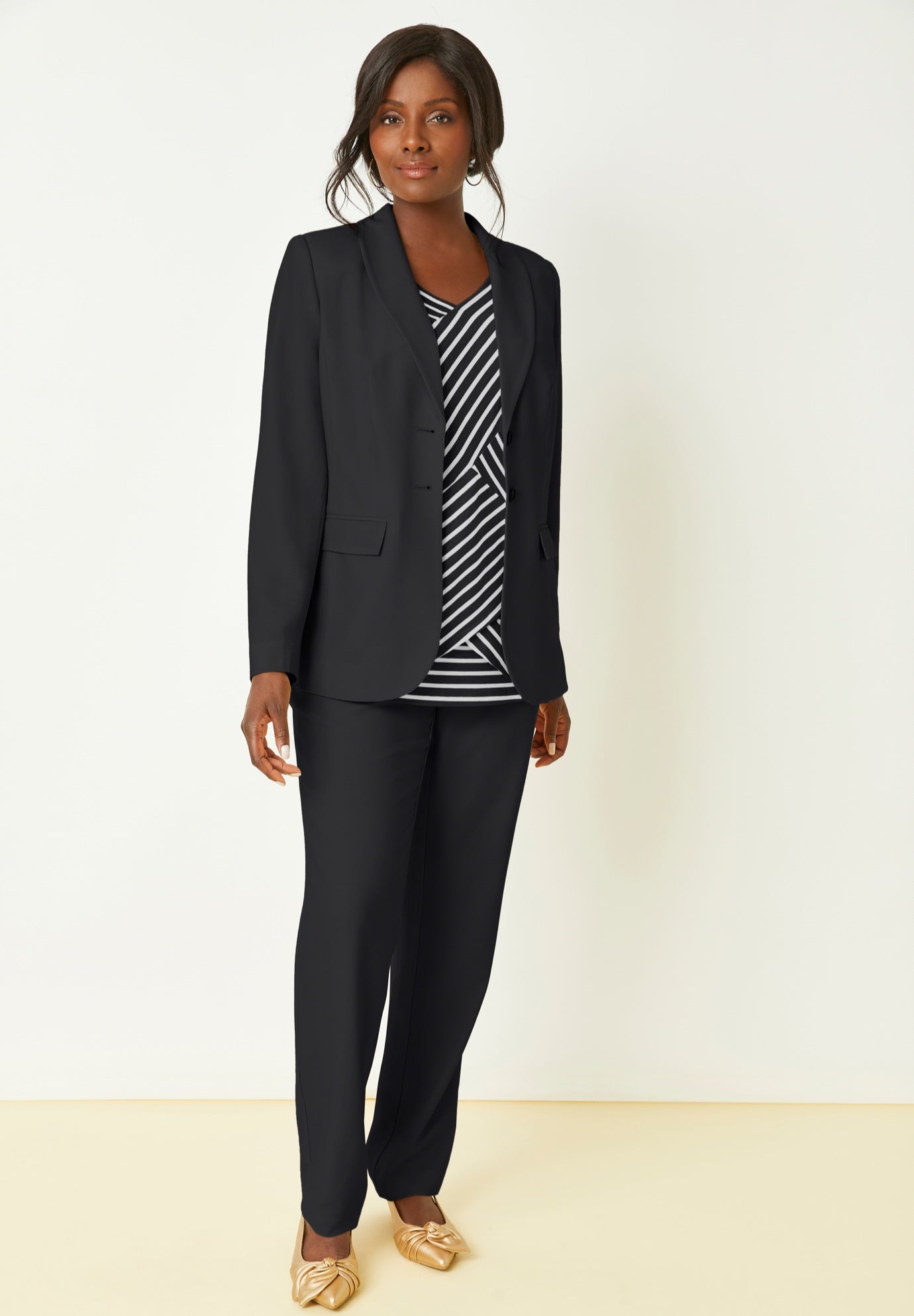 Stretch Crepe Single-Breasted Pantsuit image number 0