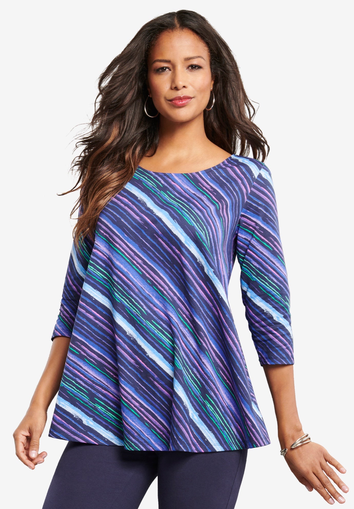 Ultimate Three Quarter Sleeve Swing Tee image number 0