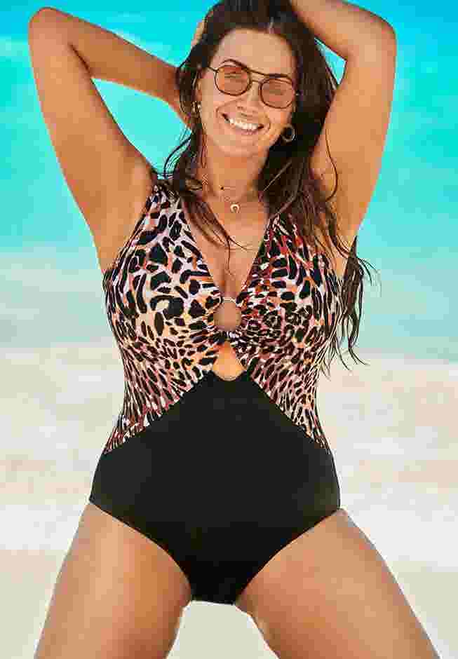 Center Ring Plunge One Piece Swimsuit image number 0