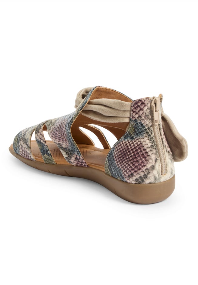 The Annika Shootie image number 2