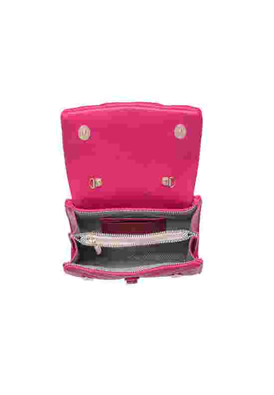 Chevron Quilted Bag With Clasp Detail image number 6