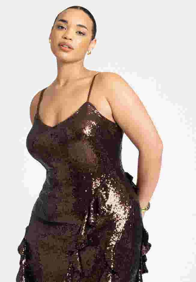 Sequin Dress With Ruffle image number 2