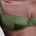 The Balconette - Satin image number null